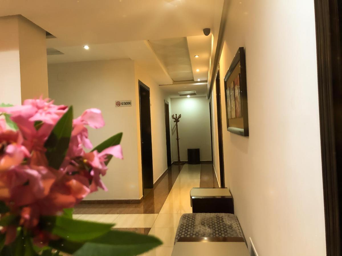 Hotel Arifi Shkoder Luaran gambar
