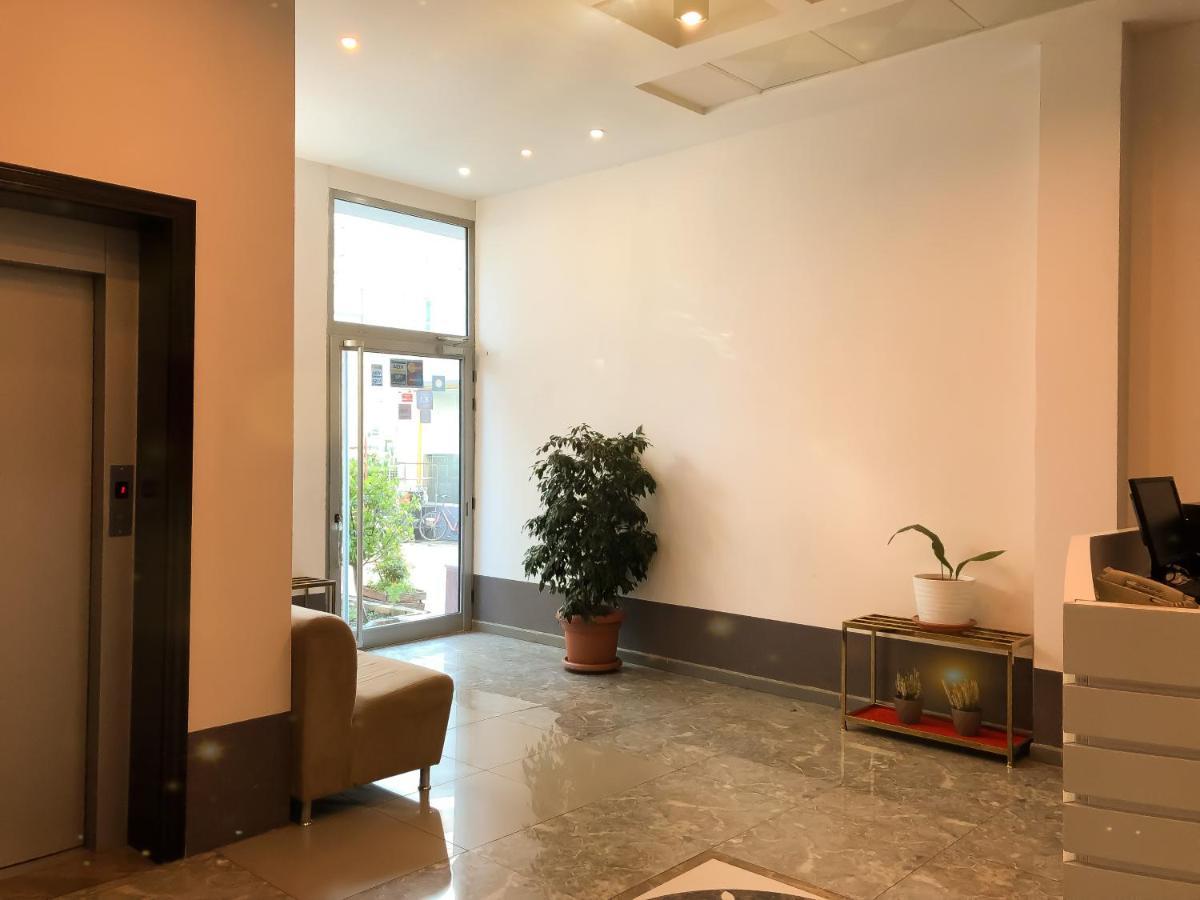Hotel Arifi Shkoder Luaran gambar