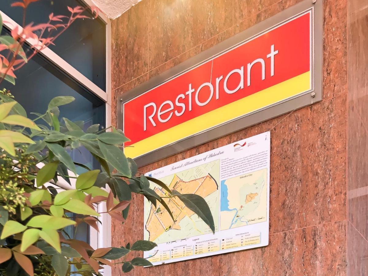 Hotel Arifi Shkoder Luaran gambar