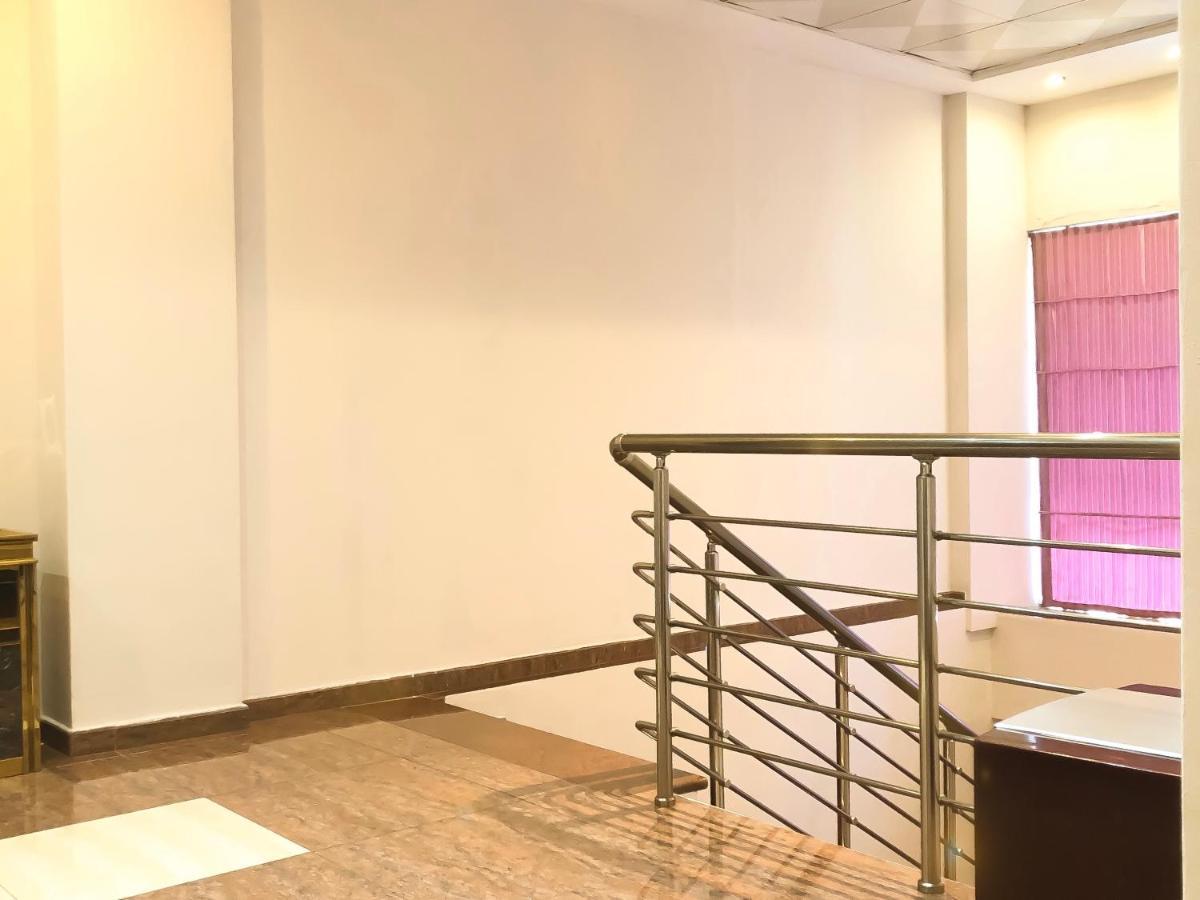 Hotel Arifi Shkoder Luaran gambar