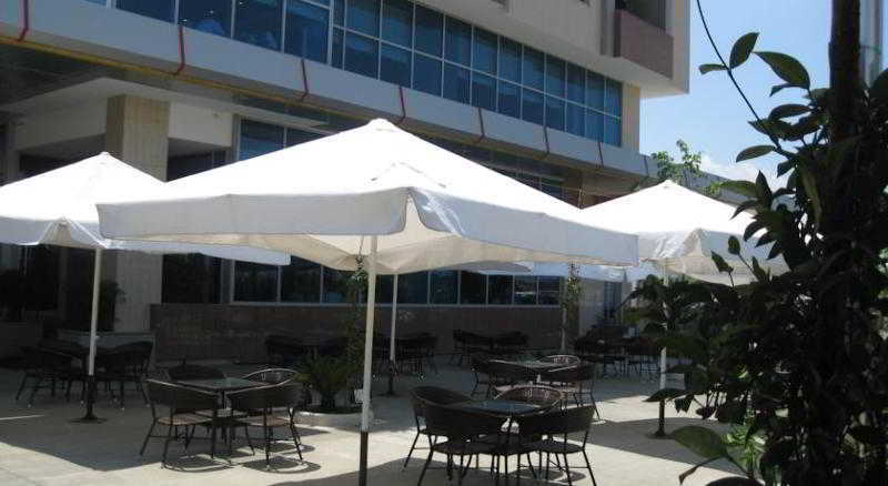 Hotel Arifi Shkoder Luaran gambar