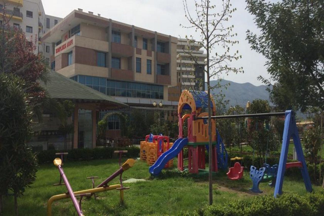 Hotel Arifi Shkoder Luaran gambar